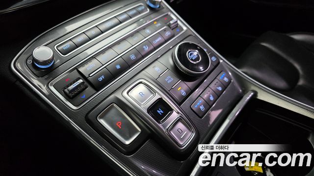 Hyundai Santa Fe Diesel 2.2 2WD Premium Choice 2021 — фото 9