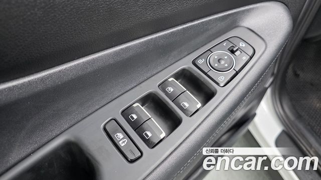 Hyundai Santa Fe Diesel 2.2 2WD Premium Choice 2021 — фото 12