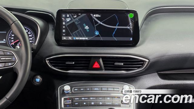 Hyundai Santa Fe Diesel 2.2 2WD Premium Choice 2021 — фото 16