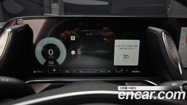Genesis G90 (RS4) Gasoline 3.5 Turbo e-S/C AWD 2023 — фото 8