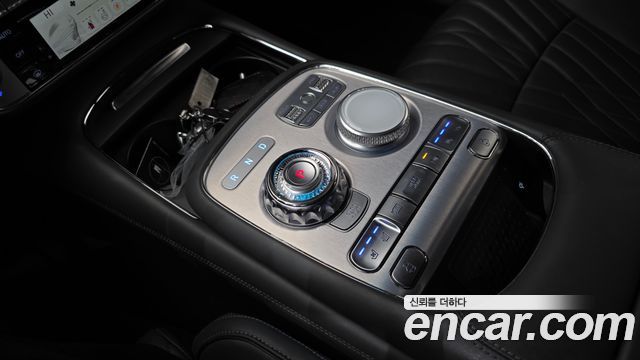Genesis G90 (RS4) Gasoline 3.5 Turbo e-S/C AWD 2023 — фото 9