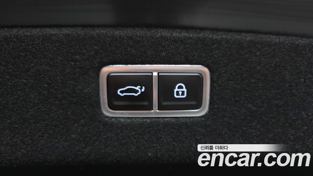 Genesis G90 (RS4) Gasoline 3.5 Turbo e-S/C AWD 2023 — фото 20