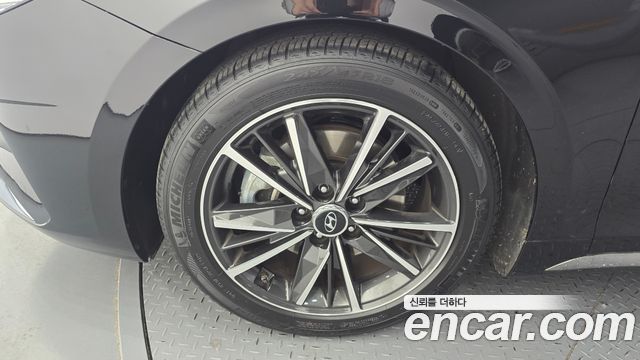 Hyundai Grandeur (IG) 2.5 Exclusice 2023 — фото 5
