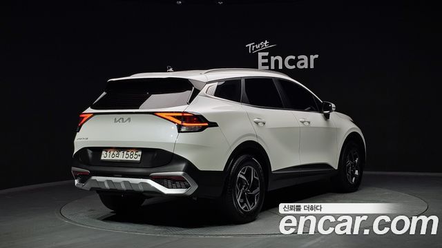 Kia Sportage (V) Diesel 2.0 2WD Prestige 2022 — фото 2