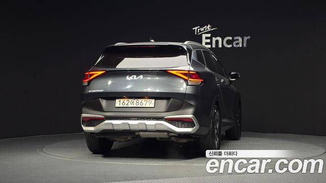 Kia Sportage (V) Diesel 2.0 2WD Prestige 2022 — фото 4