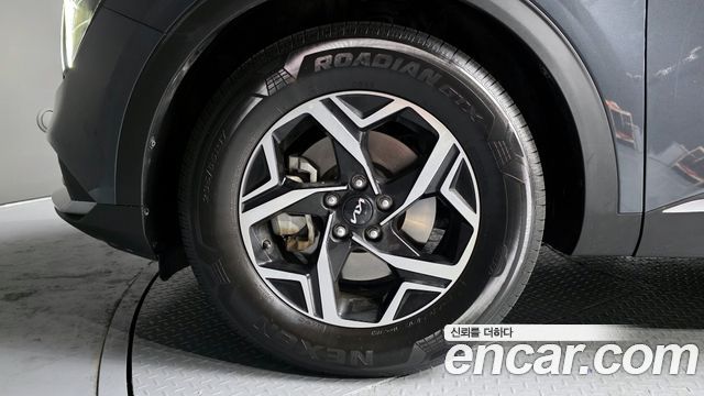 Kia Sportage (V) Diesel 2.0 2WD Prestige 2022 — фото 5