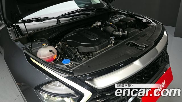 Kia Sportage (V) Diesel 2.0 2WD Prestige 2022 — фото 6