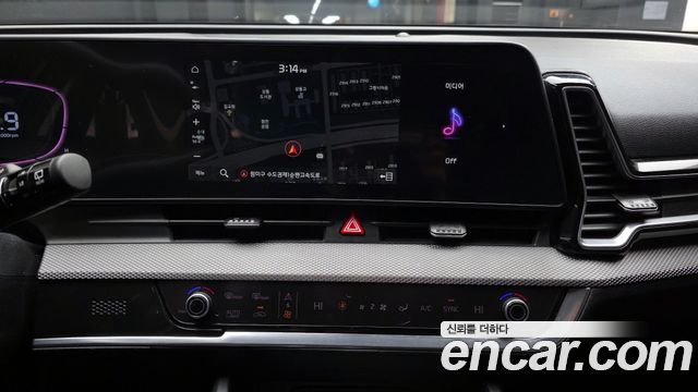 Kia Sportage (V) Diesel 2.0 2WD Prestige 2022 — фото 14