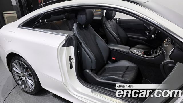 Mercedes-Benz E-Class (W213) E450 4MATIC Coupe 2022 — фото 11