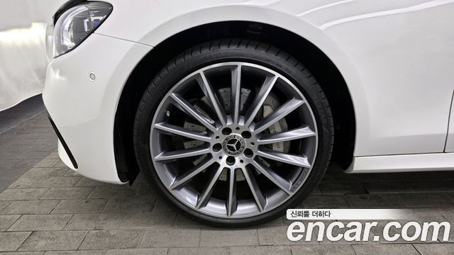 Mercedes-Benz E-Class (W213) E350 4MATIC AMG Line 2021 — фото 5