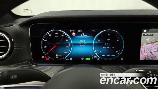 Mercedes-Benz E-Class (W213) E350 4MATIC AMG Line 2021 — фото 8