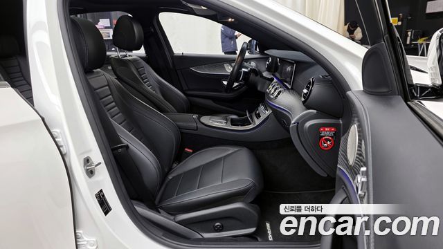 Mercedes-Benz E-Class (W213) E350 4MATIC AMG Line 2021 — фото 11