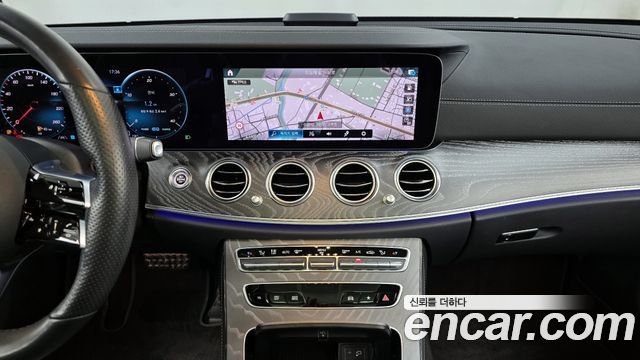 Mercedes-Benz E-Class (W213) E350 4MATIC AMG Line 2021 — фото 14