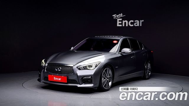 Infiniti Q50 3.5 Hybrid Essence
