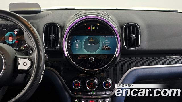 MINI Cooper S Countryman ALL4 2nd 2023 — фото 14