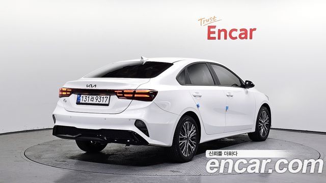 Kia K3 (II) 1.6 Prestige 2024 — фото 2