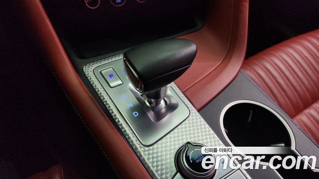 Genesis G70 Gasoline 3.3T 2WD 2023 — фото 9