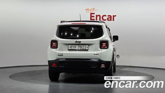 Jeep Renegade 2.0 Diesel Longitude AWD 2015 — фото 4
