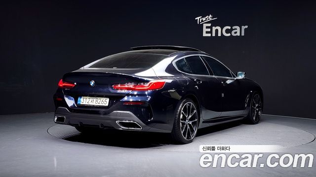 BMW 8 Series (G15) 840i xDrive M Sport Gran Coupe 2022 — фото 2