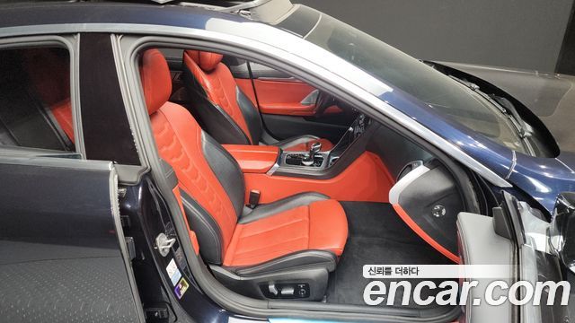 BMW 8 Series (G15) 840i xDrive M Sport Gran Coupe 2022 — фото 11