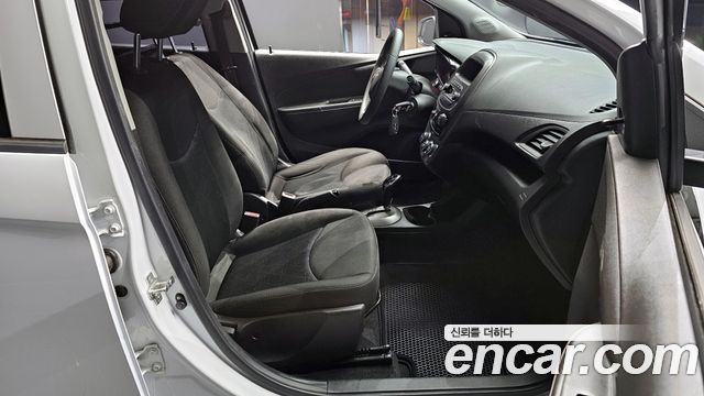 Chevrolet Spark Van 2020 — фото 10