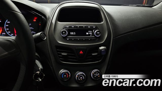 Chevrolet Spark Van 2020 — фото 15