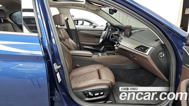 BMW 5 Series (G30) 530i Luxury 2021 — фото 11