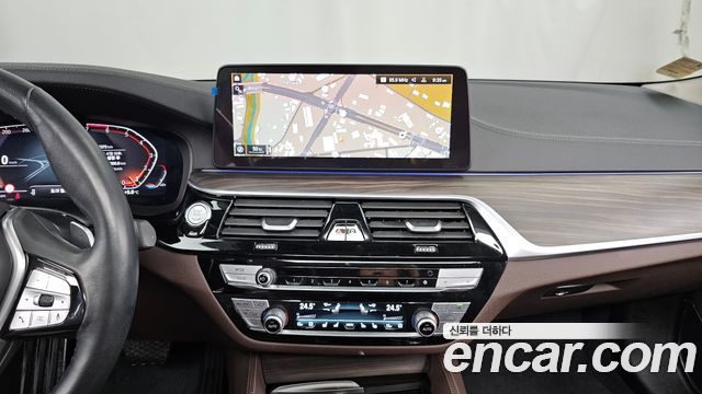 BMW 5 Series (G30) 530i Luxury 2021 — фото 14