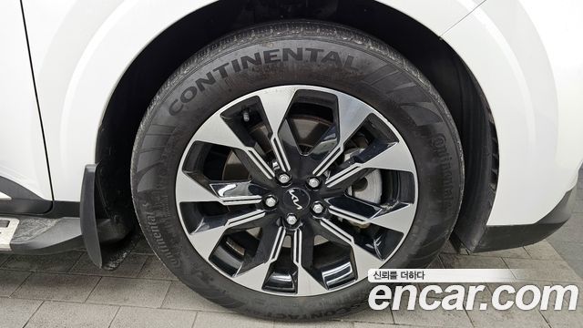 Kia Carnival (IV) Diesel 9-Seater Signature 2023 — фото 5