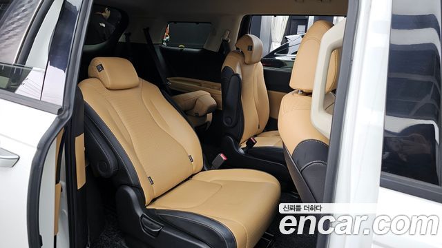 Kia Carnival (IV) Diesel 9-Seater Signature 2023 — фото 12