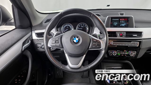 BMW X1 (F48) xDrive 20i Advantage 2020 — фото 13