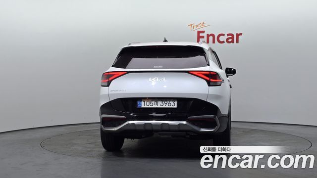 Kia Sportage (V) Diesel 2.0 2WD Signature 2022 — фото 4