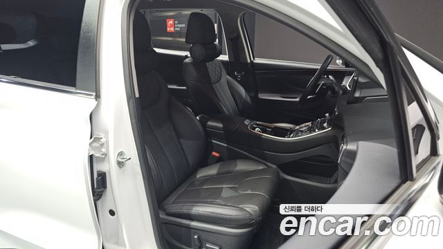 Hyundai Santa Fe Gasoline 2.5T 4WD Prestige 2022 — фото 10