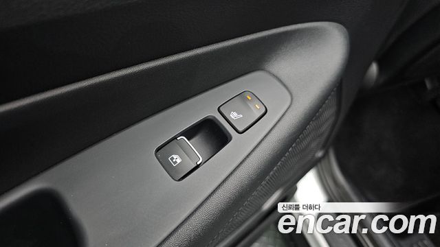 Hyundai Santa Fe Gasoline 2.5T 4WD Prestige 2022 — фото 18