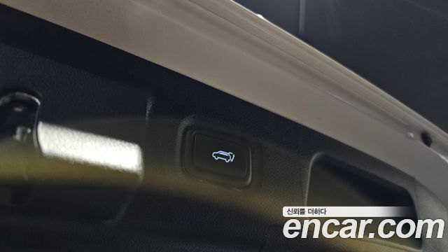 Hyundai Santa Fe Gasoline 2.5T 4WD Prestige 2022 — фото 20