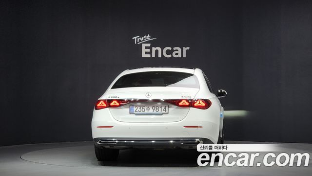 Mercedes-Benz E-Class (W214) E350e 4MATIC 2025 — фото 4