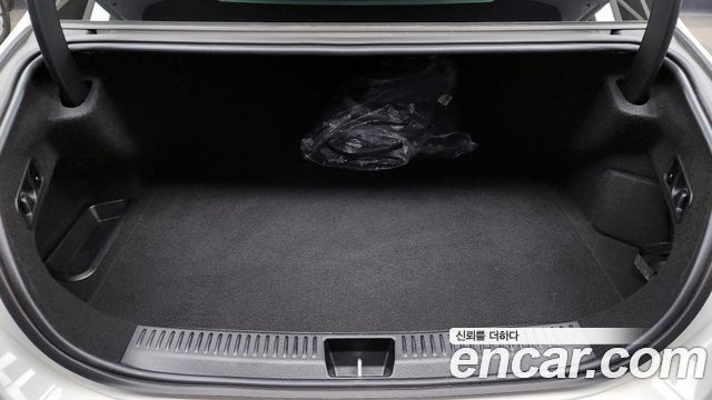 Mercedes-Benz E-Class (W214) E350e 4MATIC 2025 — фото 20