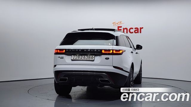 Land Rover Range Rover Velar 3.0 D300 R-Dynamic SE 2019 — фото 4