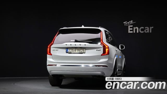 Volvo XC90 (II) B6 Inscription 2022 — фото 4