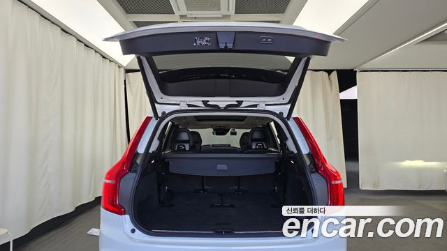 Volvo XC90 (II) B6 Inscription 2022 — фото 20