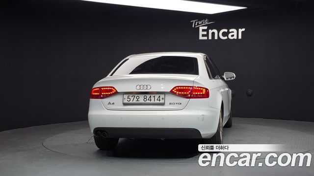 Audi A4 2.0 TDI B8 2012 — фото 4