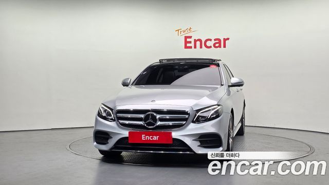 Mercedes-Benz E-Class (W213) E300 4MATIC AMG Line 2020 — фото 3