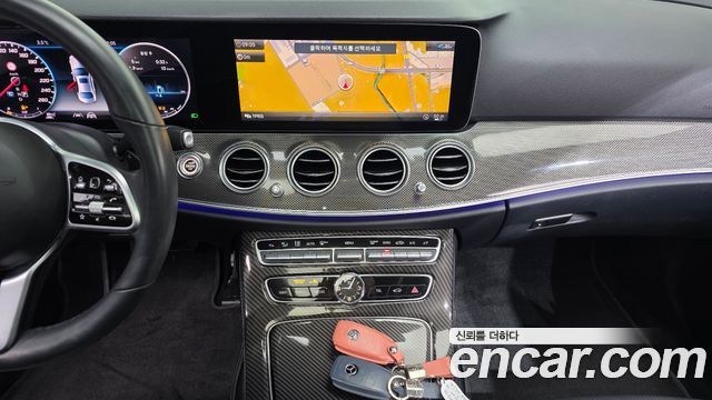 Mercedes-Benz E-Class (W213) E300 4MATIC AMG Line 2020 — фото 15