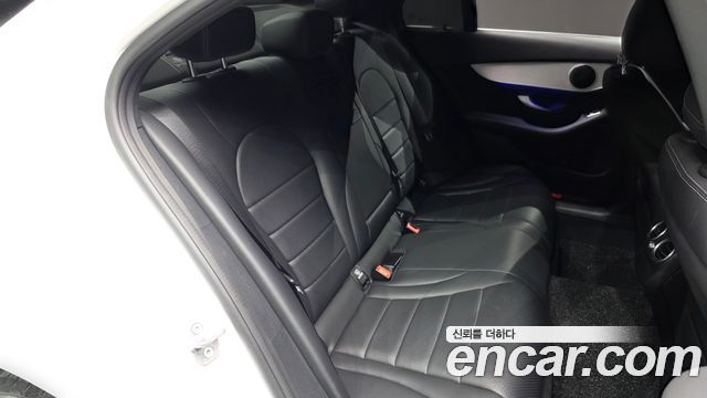 Mercedes-Benz C-Class (W205) C200 AMG Line 2021 — фото 16