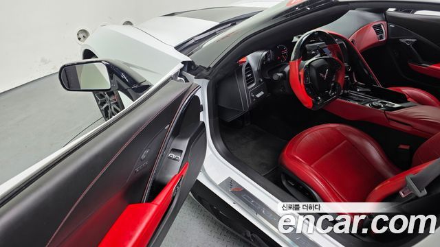 Chevrolet Corvette Coupe 2017 — фото 12