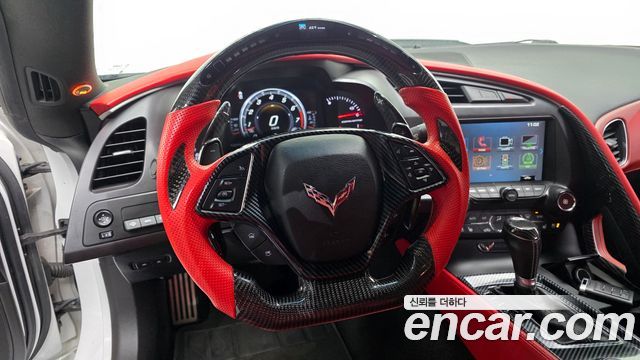 Chevrolet Corvette Coupe 2017 — фото 15