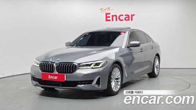 BMW 5 Series (G30) 520i Luxury