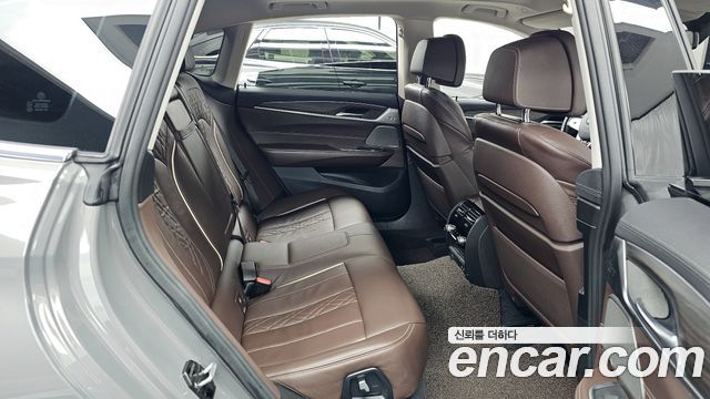 BMW 6 Series GT (G32) 630i xDrive Luxury 2021 — фото 12