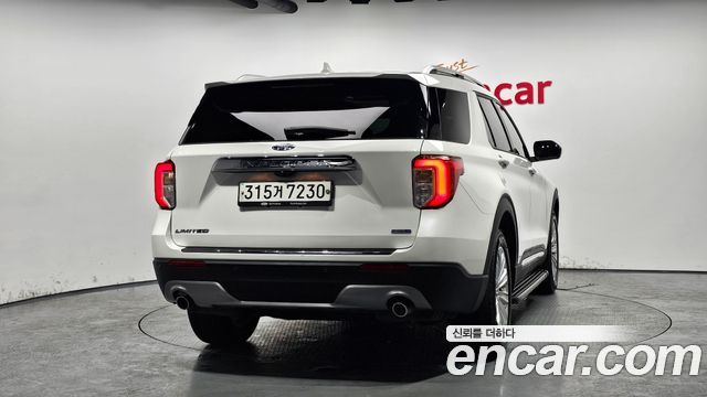 Ford Explorer (VI) 2.3 LimIted 4WD 2020 — фото 4