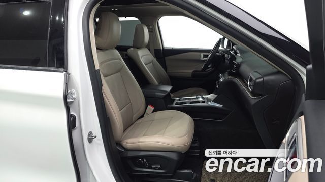 Ford Explorer (VI) 2.3 LimIted 4WD 2020 — фото 10